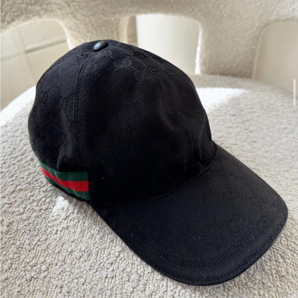 GUCCI ORIGINAL GG CANVAS BASEBALL HAT WITH WEB 3️⃣0️⃣0️⃣